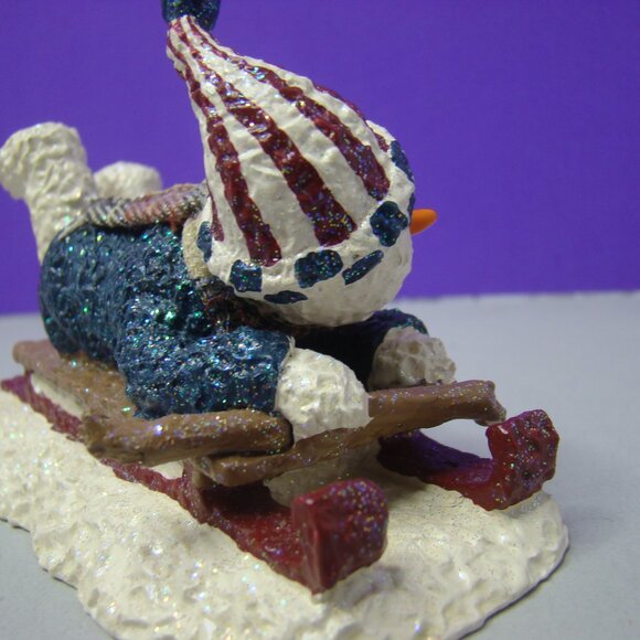 2001 Snowsnickle "Snowboy on Sled" ENESCO figure 861855, Linda Lindquist Baldwin - Picture 7 of 15